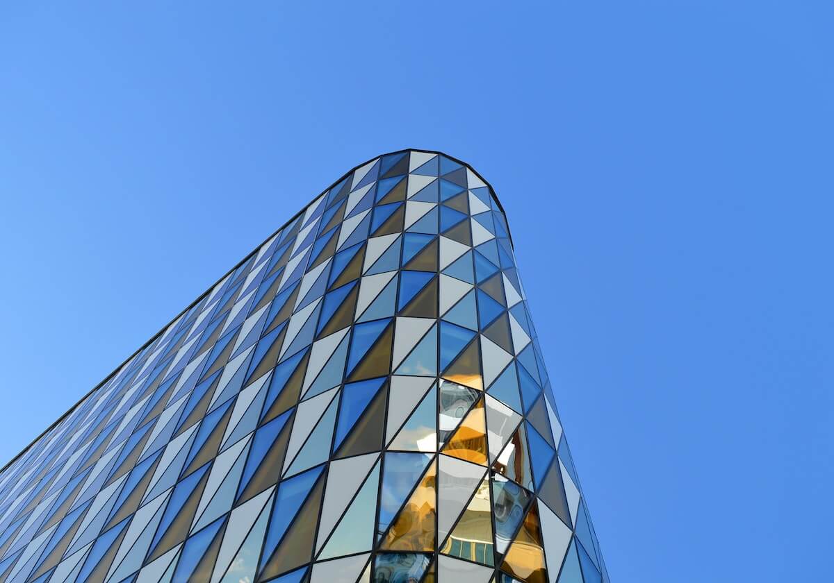 开云官网-夏安分享视频：你多久没在比赛后又唱又跳了？进了先锋赛就这样庆祝