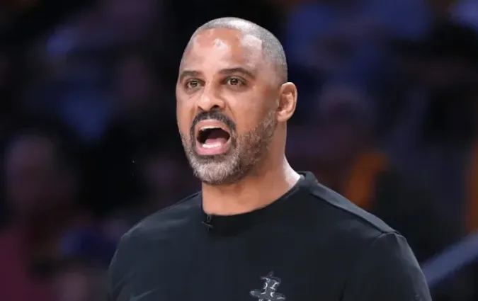 开云移动端-狼记：我看火箭比赛的感受是他们绝对是NBA里球商最低的球队